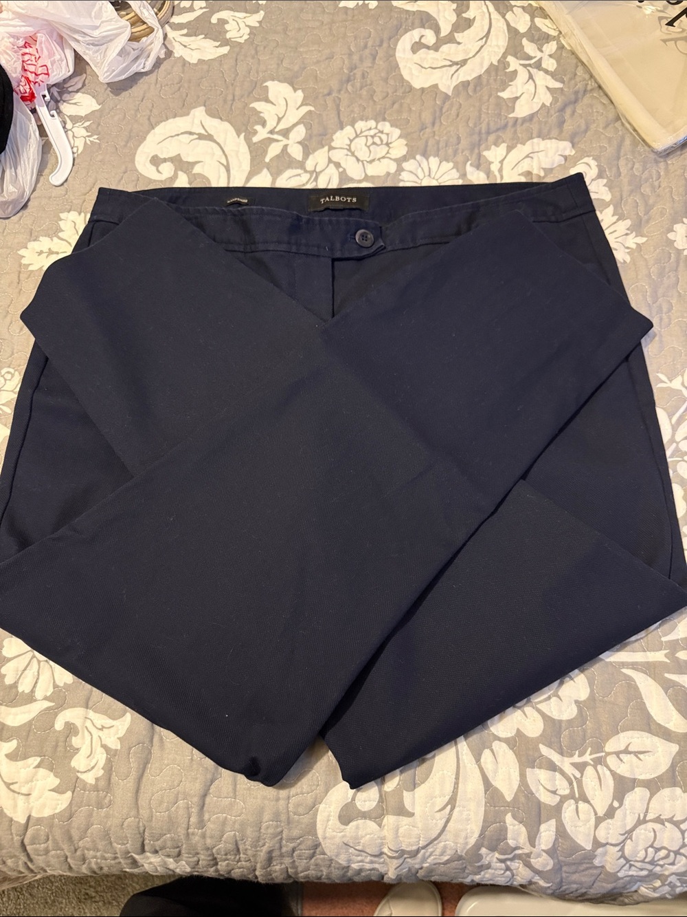 Talbots Straight-Leg Pants in Navy Blue
